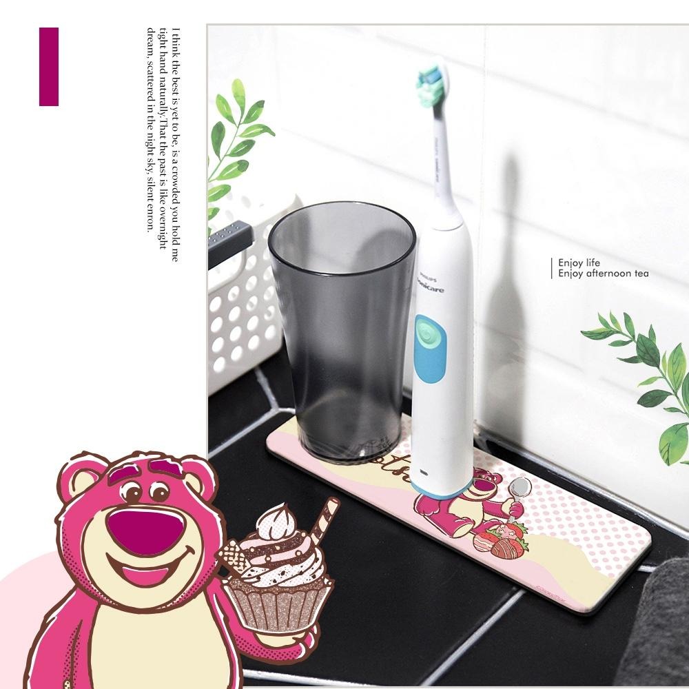 迪士尼 Disney 熊抱哥 軟式珪藻土洗漱墊 24x8 正版授權 台灣製造 草莓熊 玩具總動員【5ip8】-細節圖9