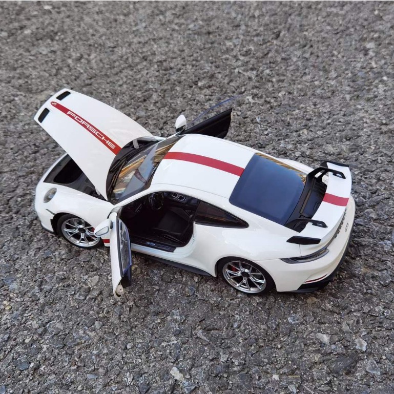 1:18保時捷汽車模型-細節圖2