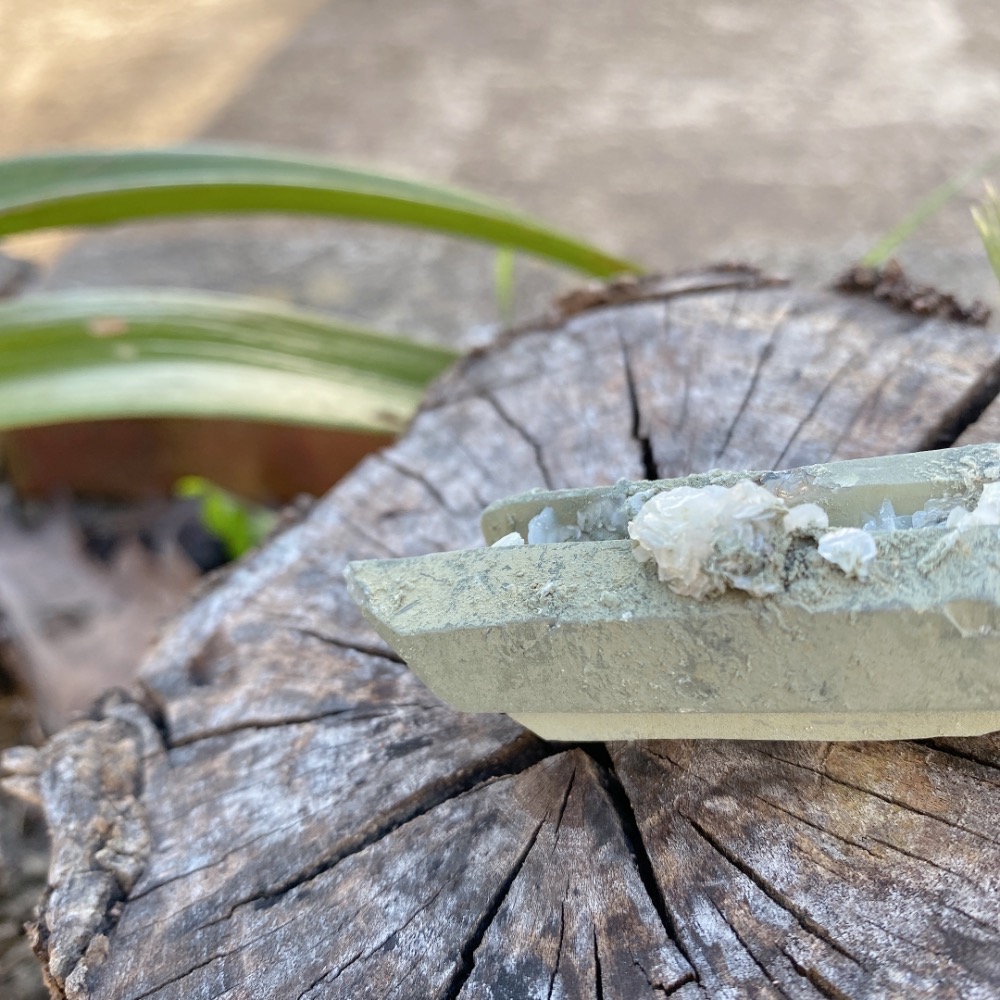 BKL蒙古多生綠水晶·共生綠泥白方解花花-細節圖4