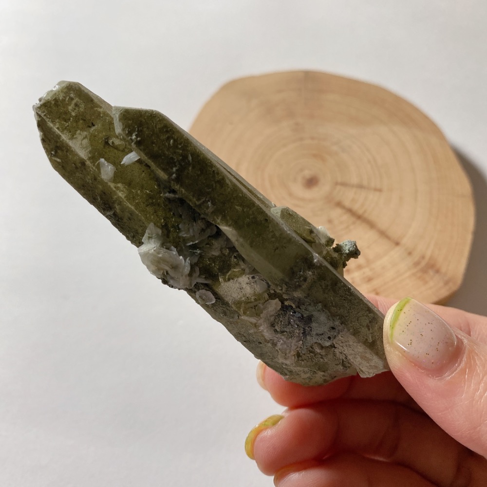 BKL蒙古多生綠水晶·共生綠泥白方解花花-細節圖10