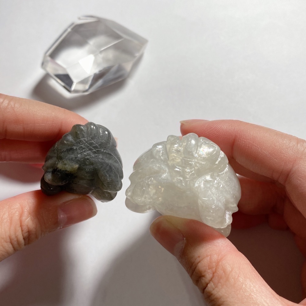 BKL藍月光石x拉長石貔貅雕刻-細節圖8