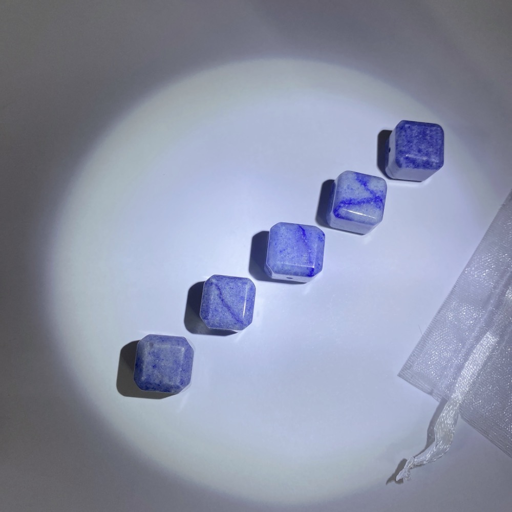 BKL藍線石 (藍東陵玉) 方塊｜直通孔-細節圖2