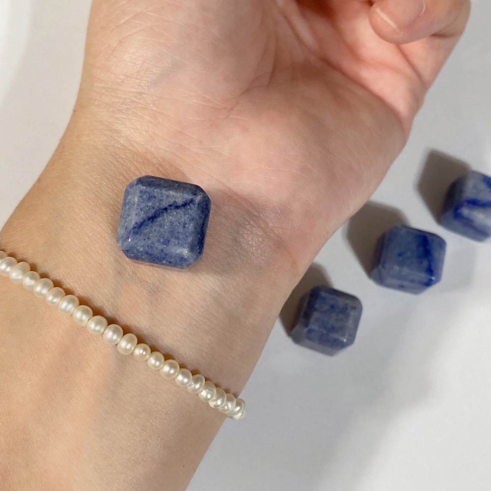 BKL藍線石 (藍東陵玉) 方塊｜直通孔-細節圖4