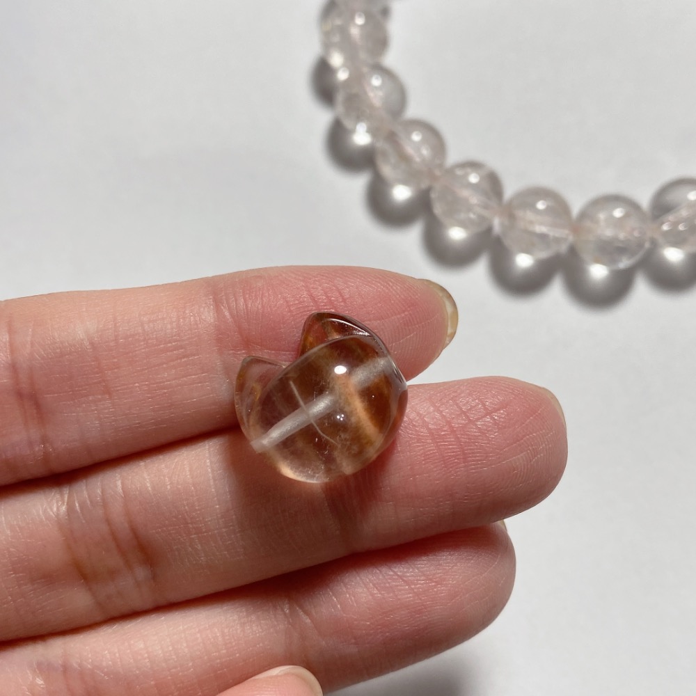 BKL紅兔毛水晶貓咪雕刻戒面｜橫通孔-細節圖7