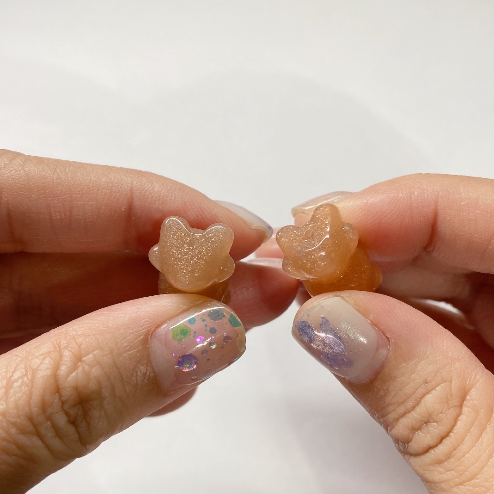 BKL金沙橙月光石坐姿熊雕刻｜直通孔-細節圖7