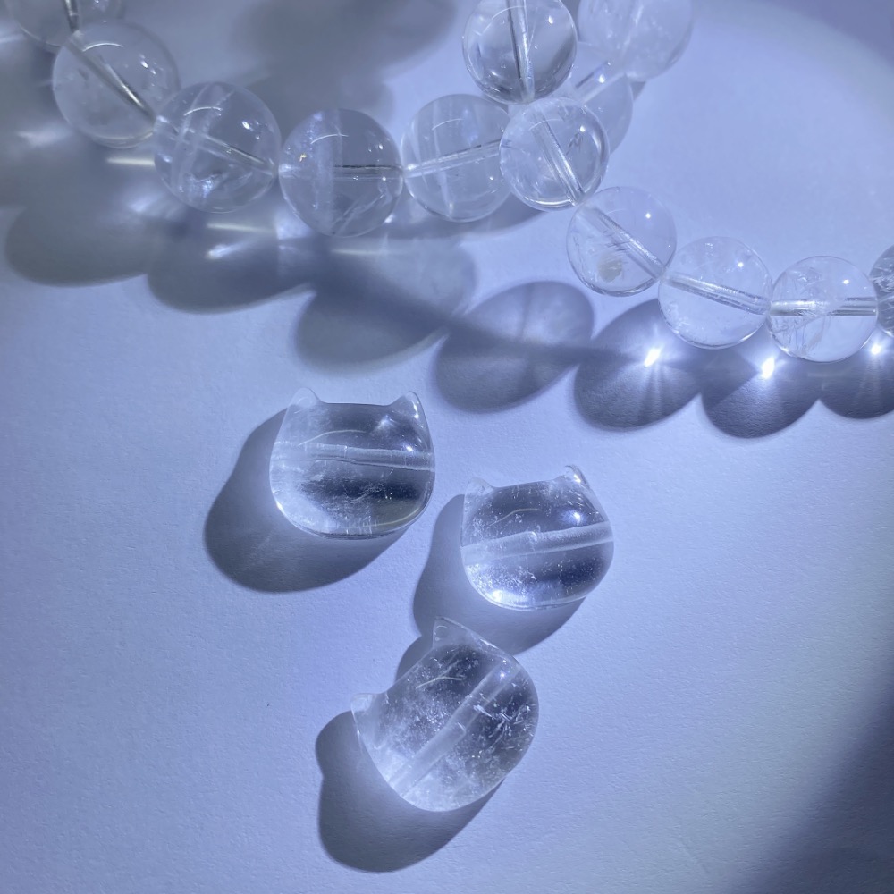 BKL天然白水晶貓咪雕刻｜橫通孔-細節圖2