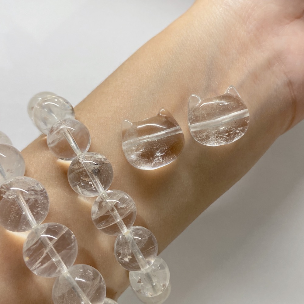 BKL天然白水晶貓咪雕刻｜橫通孔-細節圖5