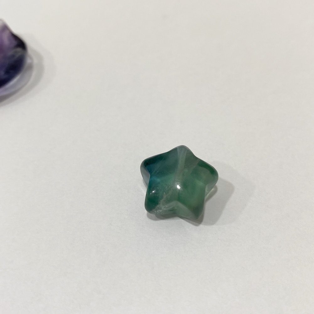 獨角獸藍綠螢石星星 (晶體內生長紋)