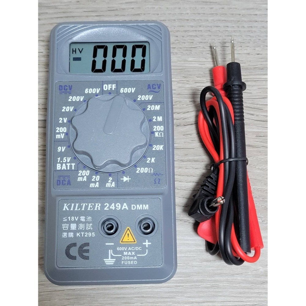 (巧雲家) K249耐用型數字電表 多功能電子式數字三用電表 耐震 掌上型數字電錶 TR 蜂鳴 LED 附電錶線-細節圖3