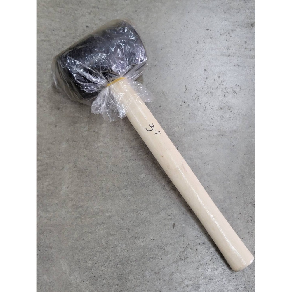 黑橡膠鎚3＂(24OZ)