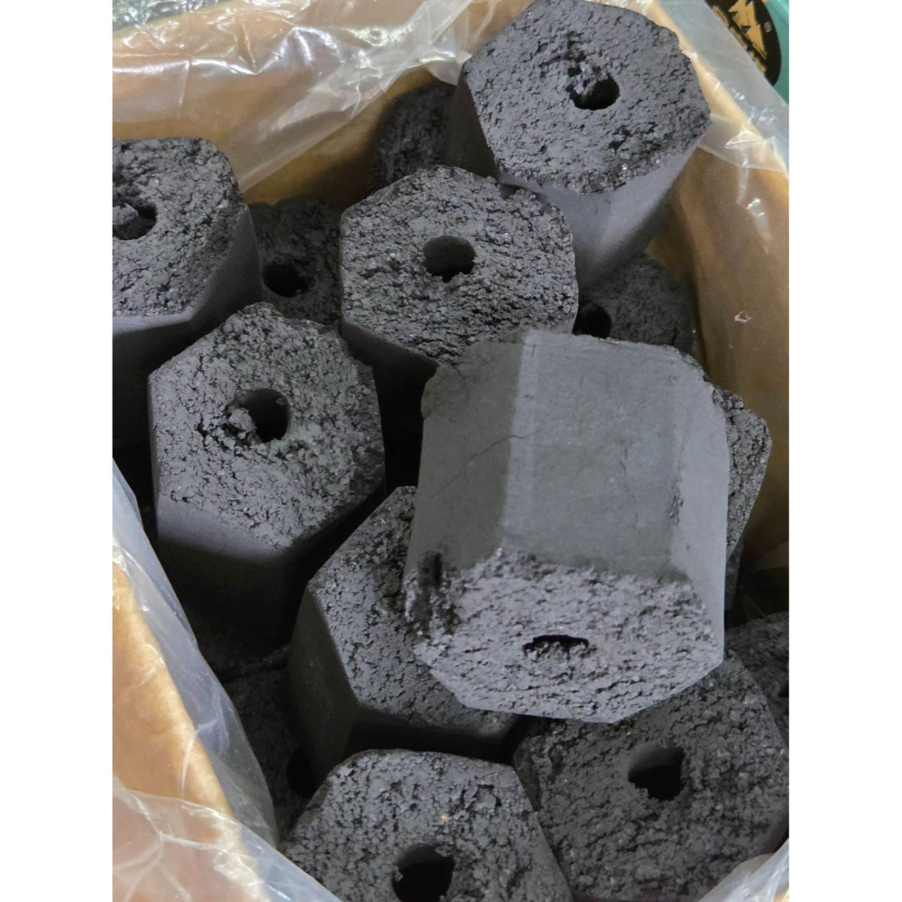 (巧雲家) 金字塔3斤燒烤精緻炭(盒装) 少煙耐燒 精煉炭 碳精 木炭 烤肉炭 露營 中秋烤肉-細節圖3