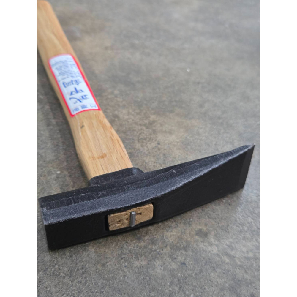 (巧雲家) 鑫鷹磚鎚(不脫落)-B級 台製-武甲鋼磚鎚 磚鎚 磚鎚 磁磚鎚 鐵鎚 磚仔鎚 磚槌 磚錘 磚錘-細節圖7