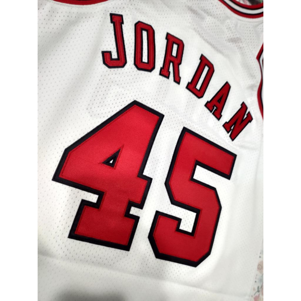 NBA球衣 公牛隊 Michael Jordan 主場45號球衣 M&N AU 復古球員版球衣 全新含吊牌40M-細節圖5