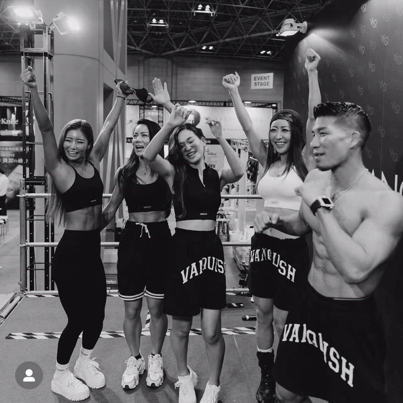 [媽瘦健身] 英國 VQ VANQUISH 男子健身 Oversize BETTER 棉質運動短褲 健身短褲 重訓短褲-細節圖4