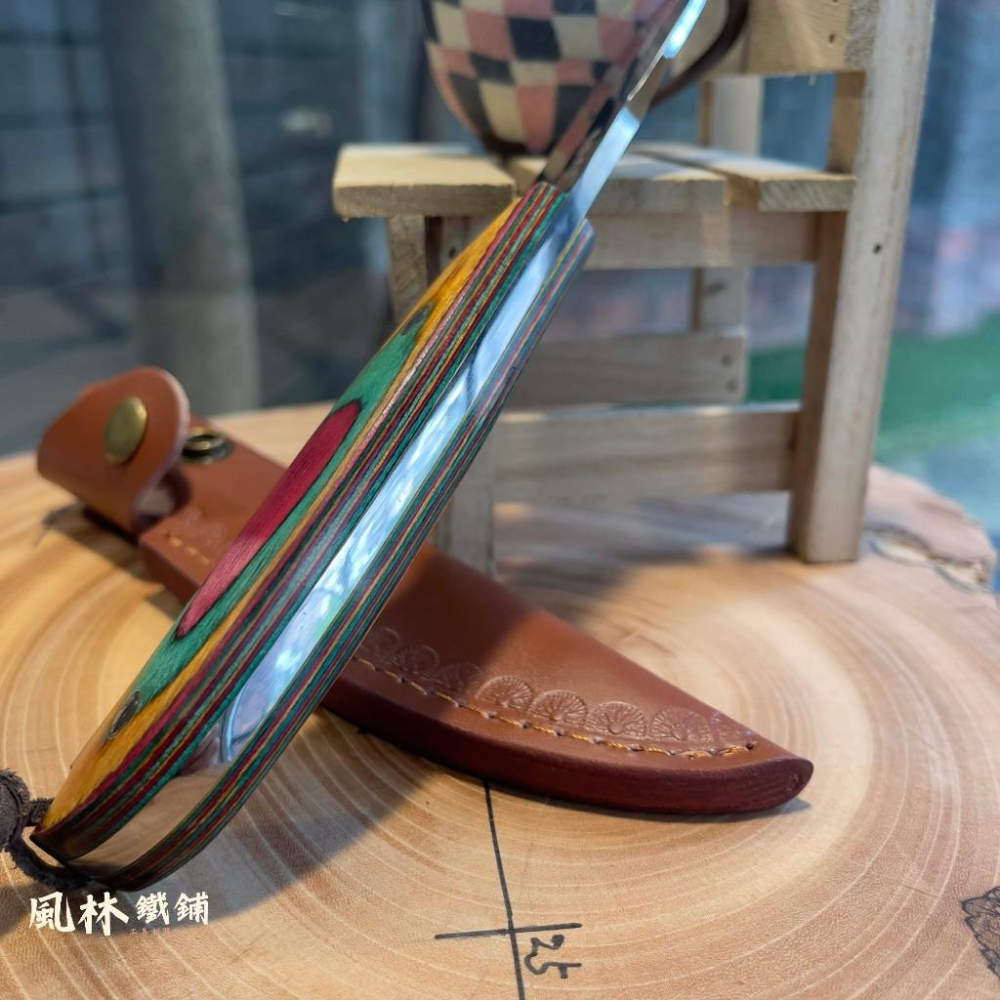幻彩木柄露營手把肉刀水果刀 附精緻皮套 台灣現貨 高硬度鉬釩鋼亮面刀刃幻彩木柄家用戶外露營皆合用牛排刀手把肉刀水果刀-細節圖9