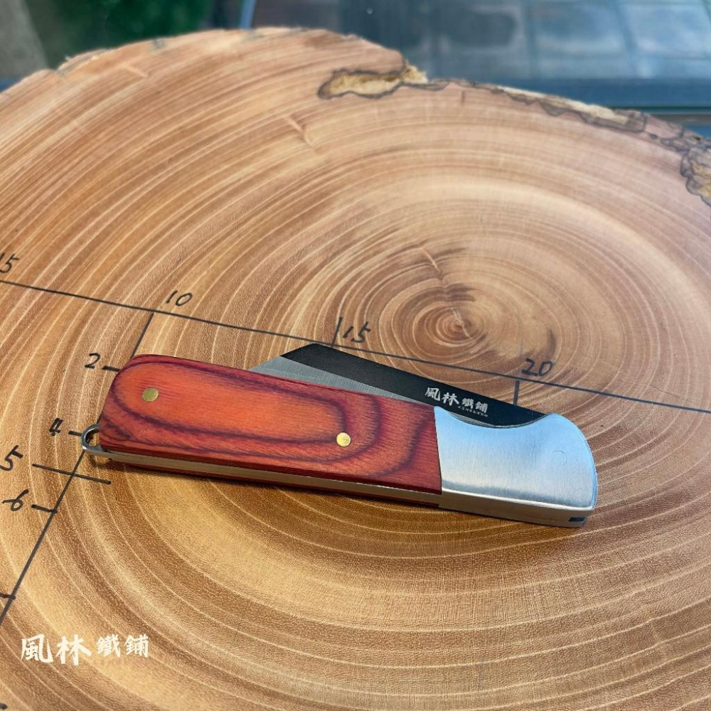 不鏽鋼木柄直刃折疊修枝嫁接刀 台灣現貨快速出貨 可折疊方便攜帶 農友最愛園林果樹切削嫁接刀具 戶外露營折疊便攜水果小刀-細節圖6