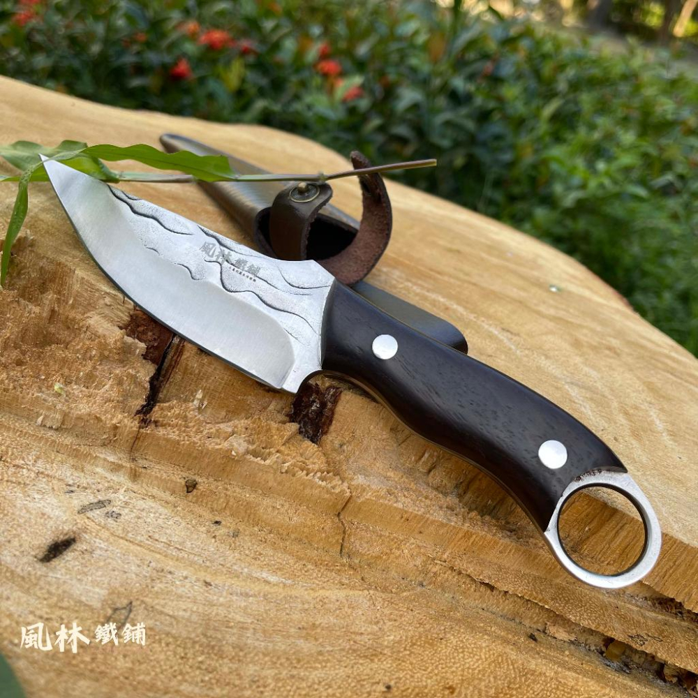 【尾環手把肉刀】附皮套『台灣現貨』尾環手把肉刀 手把肉刀戶外便攜小刀野營露營戰術刀烤肉切肉刀餐刀燒烤刀手扒肉小刀-細節圖8