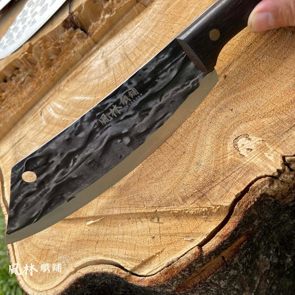 【鍛打錘紋萬用刀 系列三刀】有附皮套(台灣現貨)三德刀萬用刀系列有三刀 打孔切肉刀 彎背萬用刀 切付牛刀 利與美的好刀-細節圖8