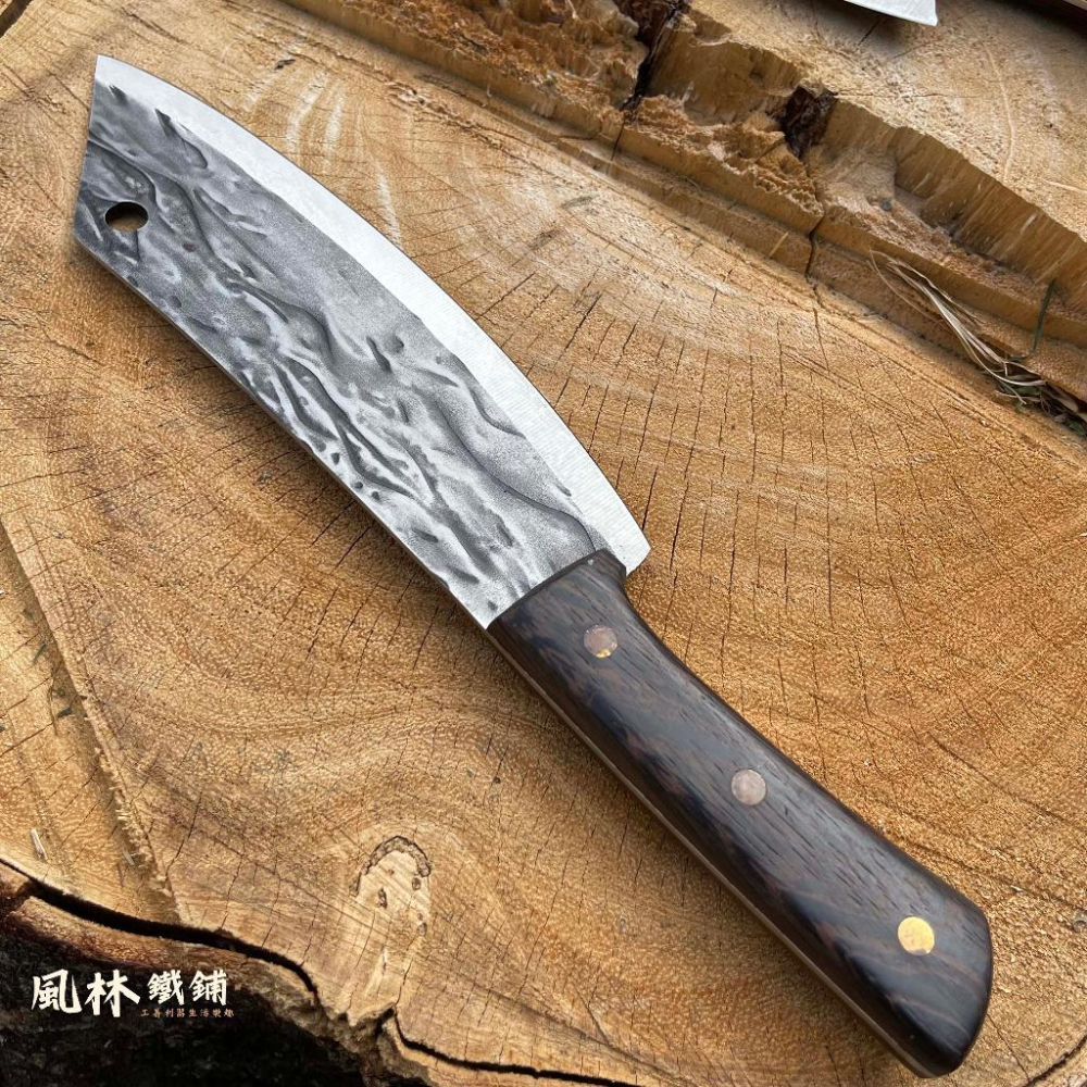 【鍛打錘紋萬用刀 系列三刀】有附皮套(台灣現貨)三德刀萬用刀系列有三刀 打孔切肉刀 彎背萬用刀 切付牛刀 利與美的好刀-細節圖9