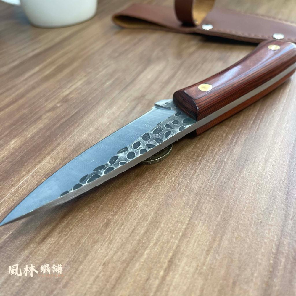 【鍛打錘紋萬用小刀】附皮套 (台灣現貨供應)手把肉刀 野外切肉刀 魚刀 多用刀 手扒肉烤肉分割剔骨刀 水果削皮小刀-細節圖6