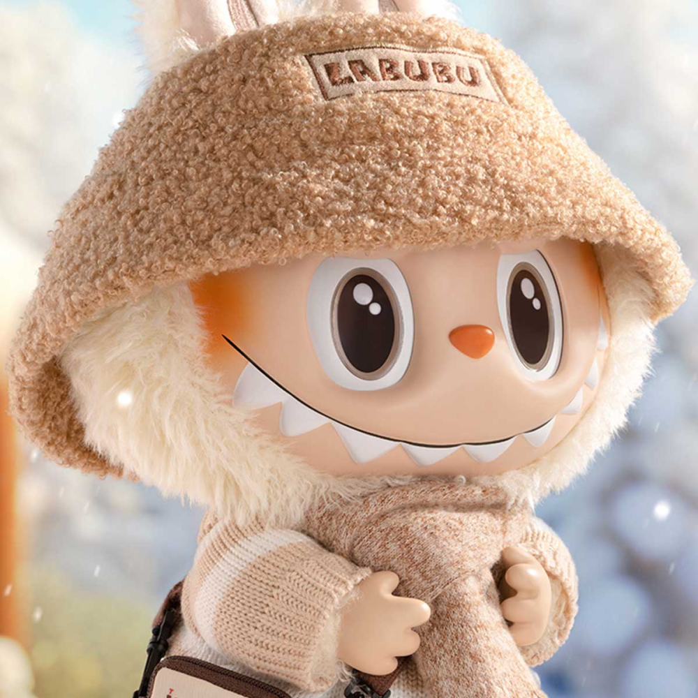 LABUBU 三代 拿鐵 🌼 THE MONSTERS  DRESS BE LATTE 搪膠毛絨公仔-細節圖4