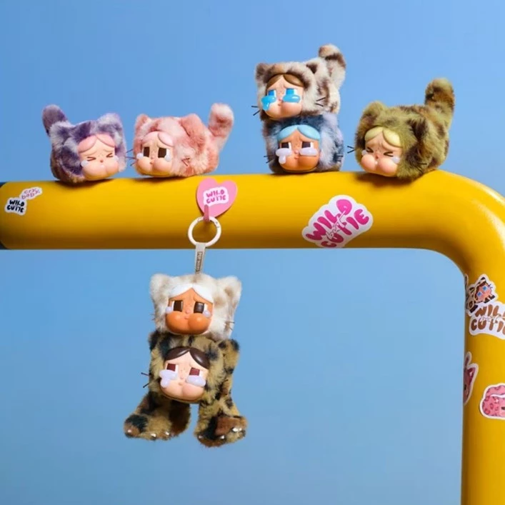 泡泡瑪特 CRYBABY 豹豹貓貓系列 哭娃 搪膠毛絨掛件 盲盒 POPMART-細節圖3