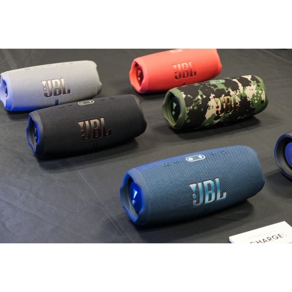 【竭力萊姆】全新 正版 一年保 JBL CHARGE 5 便攜式無線喇叭 高音質 大電量-細節圖2
