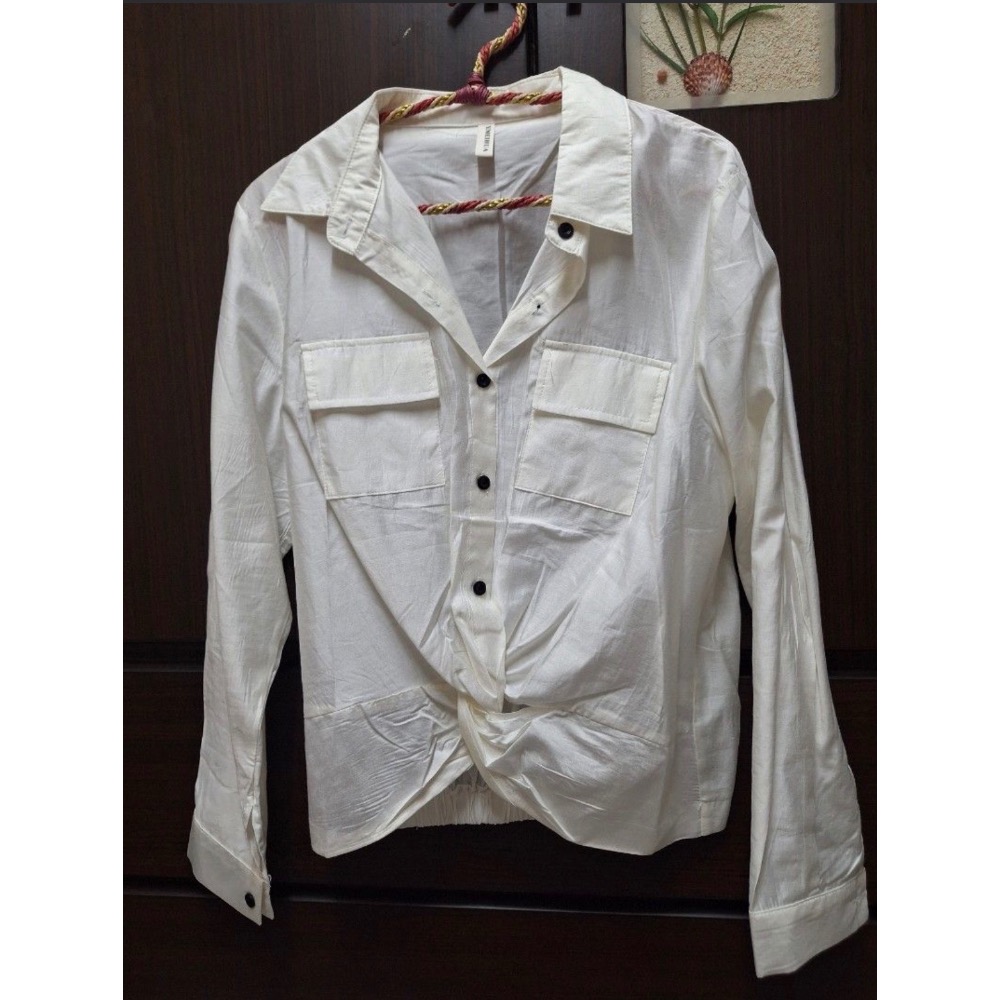 白色襯衫-規格圖1