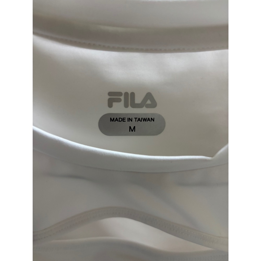 Fila 衣服-細節圖2