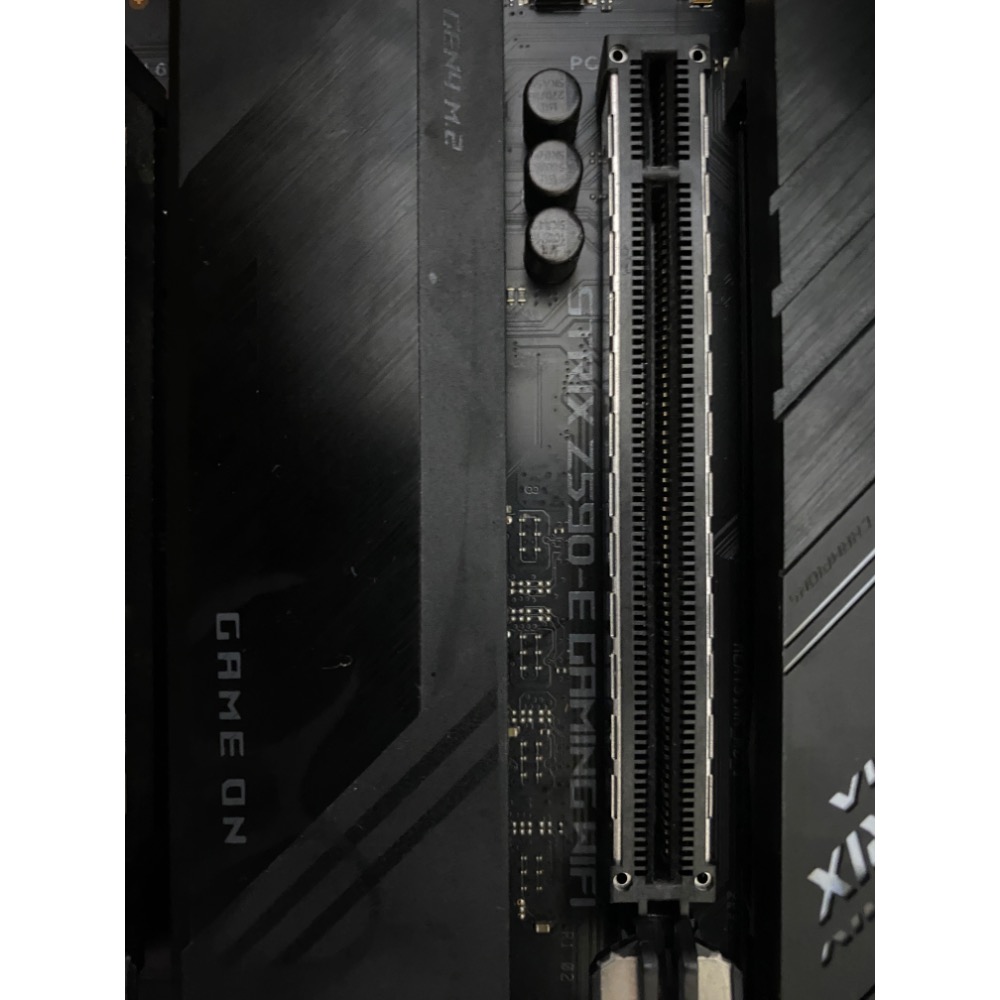 售 Asus ROG Z590-e主機板 （有問題的）已過保-細節圖2