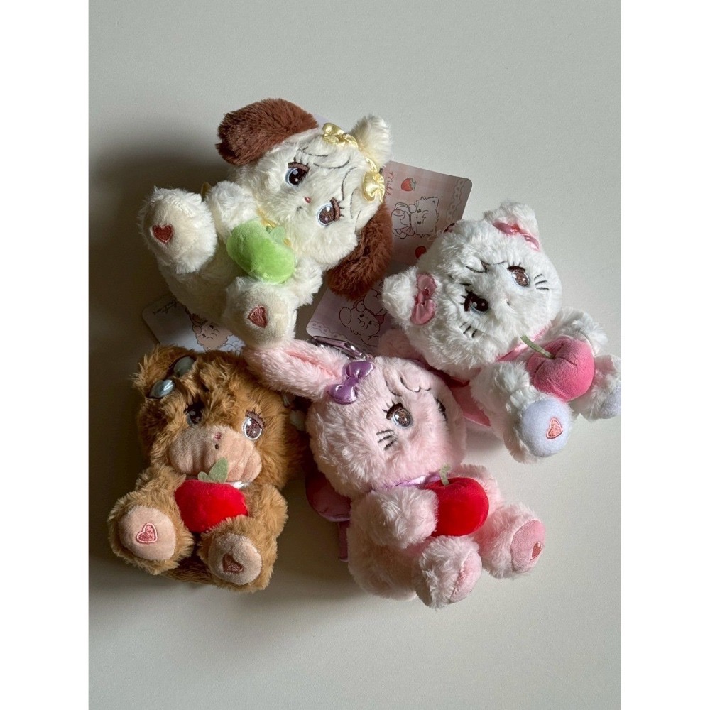 mikko illustrations 抱抱水果系列愛心扣吊飾娃娃-細節圖4