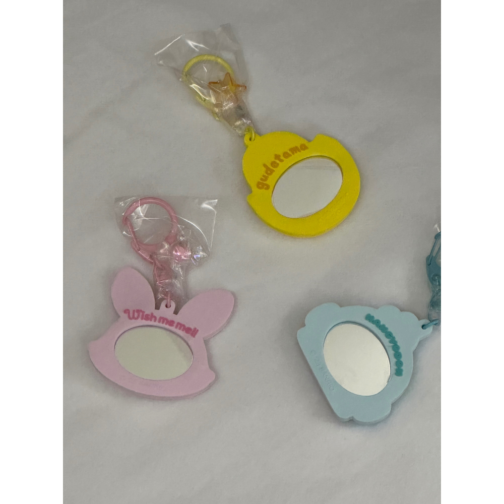三麗鷗 角色大賞 矽膠大頭鏡子吊飾 漢頓 許願兔 蛋黃哥 🖍️🚋-細節圖3