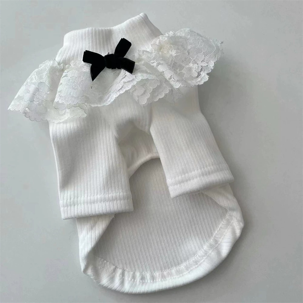 ♡【 J22 預購 】蕾絲翻領素色打底衣-細節圖2