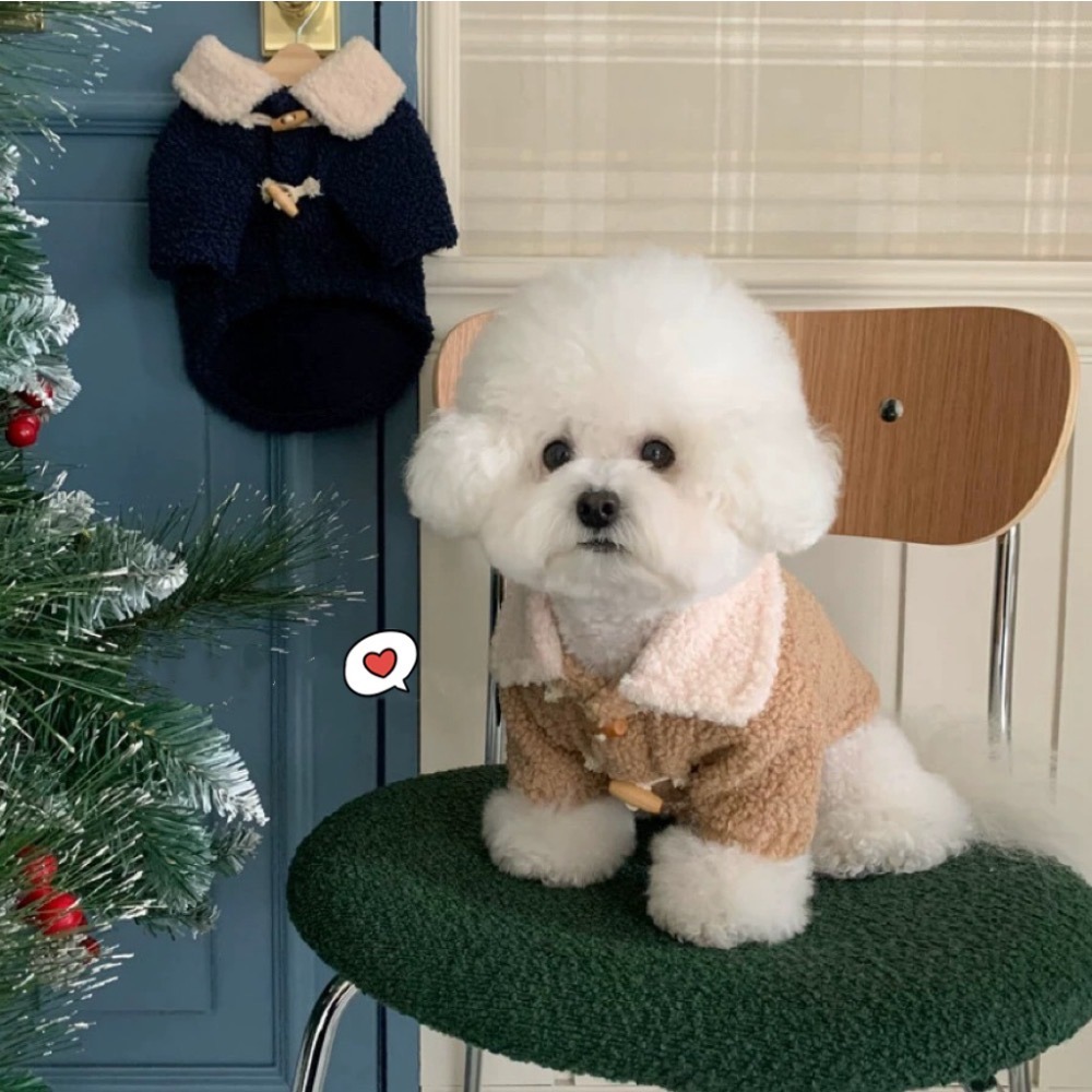 ♡【 H66 預購 】 牛角釦搖粒絨保暖寵物外套 狗狗外套-細節圖2