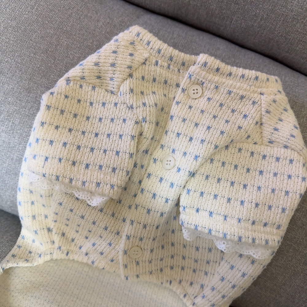 ♡【 J24 預購 】高訂柔黃蕾絲蝴蝶結針織衣-細節圖3