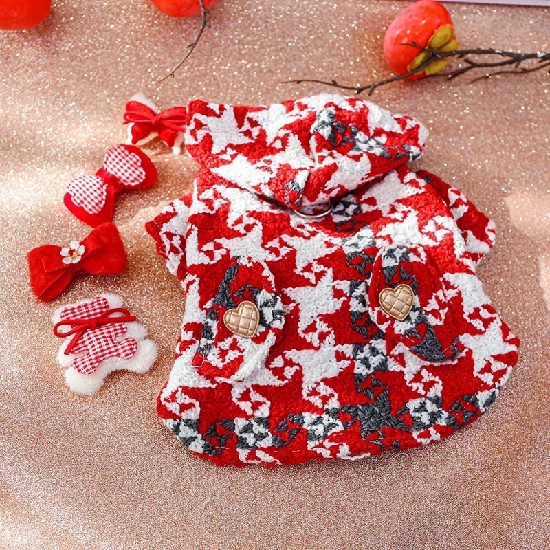 ♡【 J08 預購 】 大千鳥格愛心釦小口袋連帽喜氣寵物衣服-細節圖6