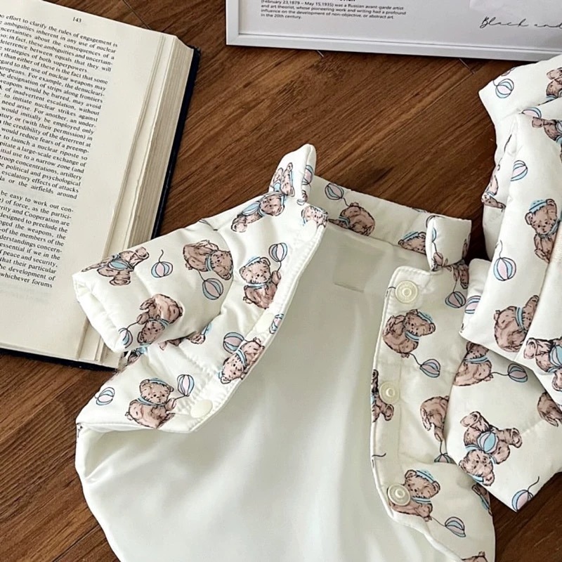 ♡【 K01預購 】滿版泰迪氣球小熊白色防潑水面料鋪棉衣-細節圖2