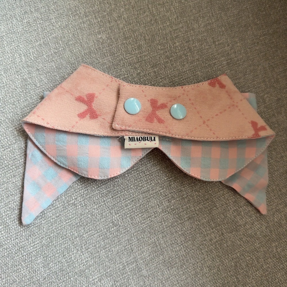 ♡【G23 預購】藍格配粉蝴蝶結撞色領巾-細節圖2