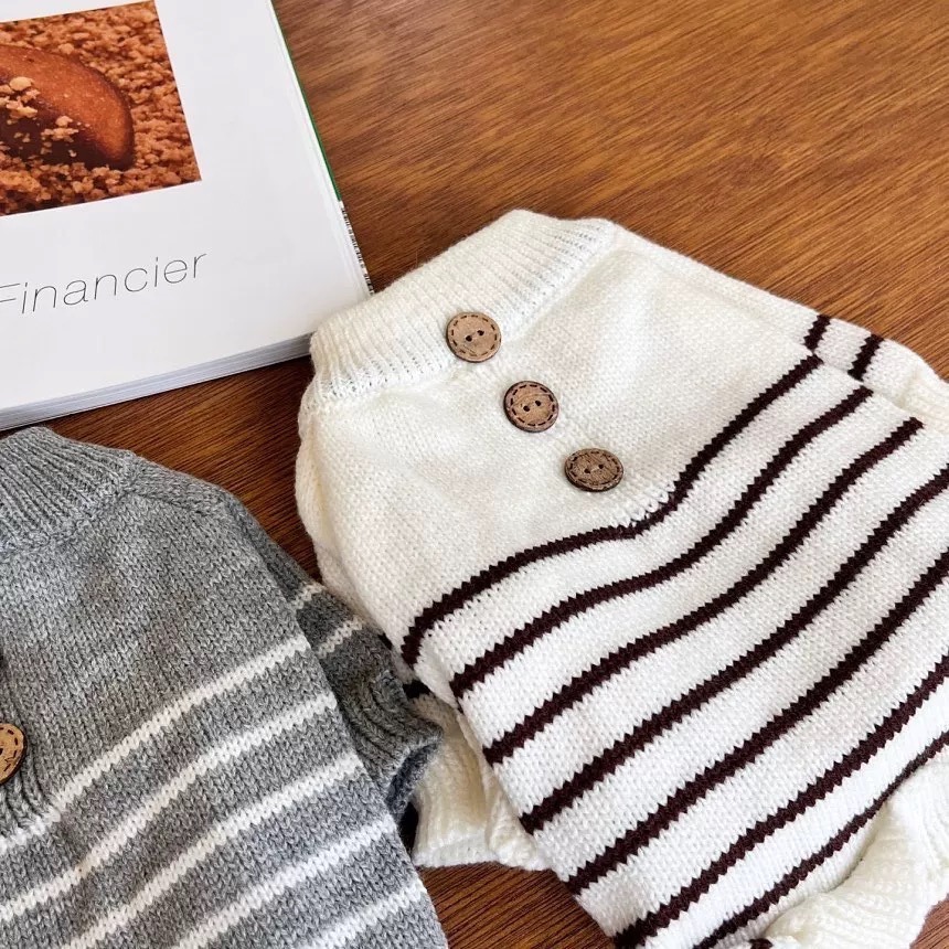 ♡【H17 預購 】木釦條紋微高領針織寵物衣-細節圖3