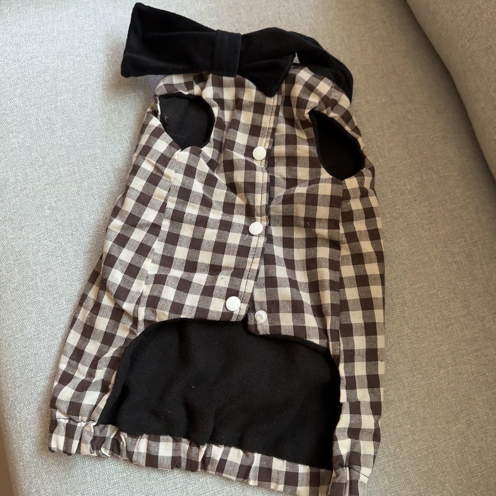 ♡【 H11 預購 】咖色格子底立體小花翻領鋪棉背心-細節圖6