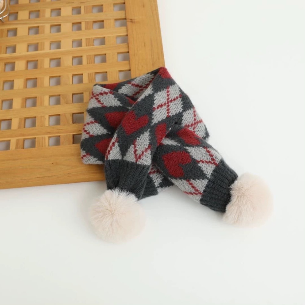 ♡【 K11 預購 】 多色愛心菱格圍巾🧣-細節圖7