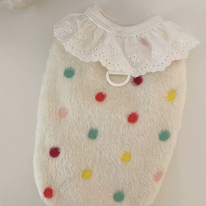 ♡【 K25 預購 】  多色彩色點點蕾絲領毛絨背心-細節圖2