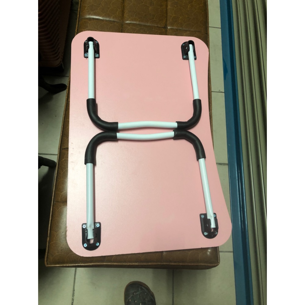 Hello kitty 凱蒂貓小桌子-細節圖3