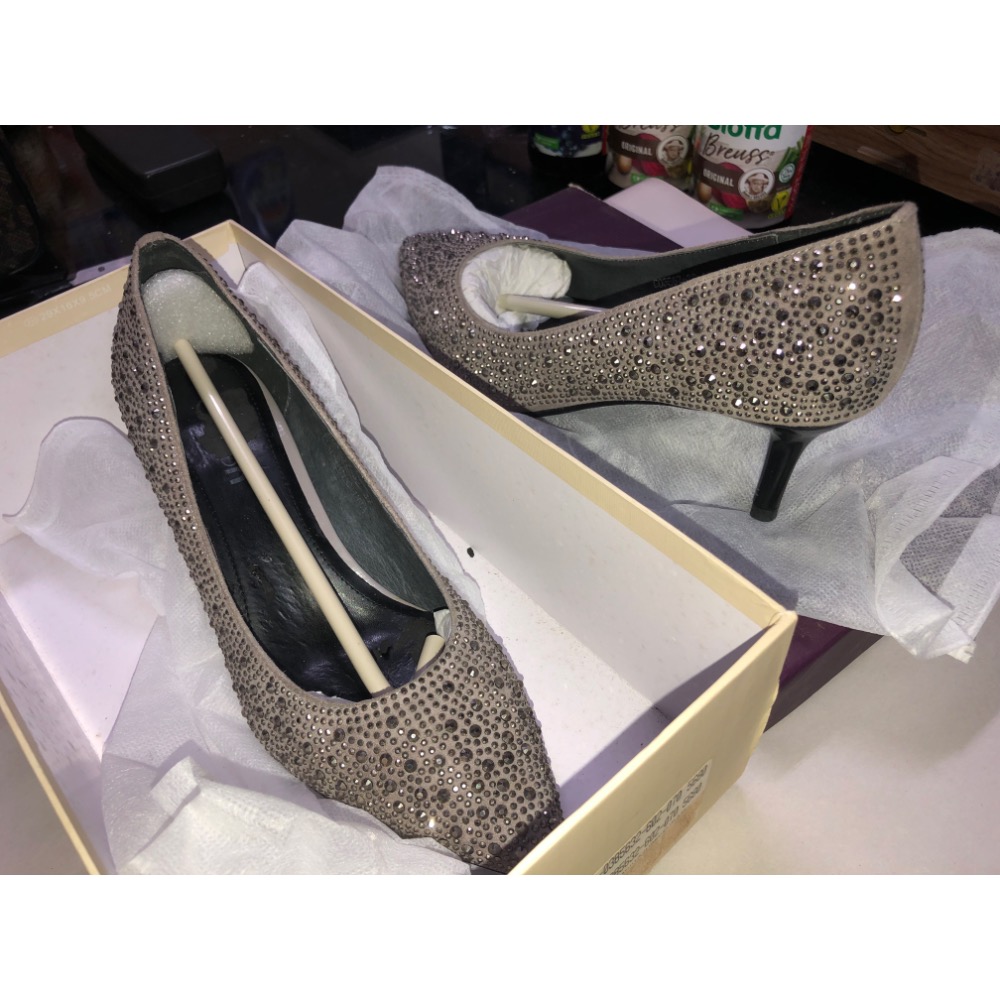 Sabon全新鑲鑽高跟鞋 37號-細節圖5