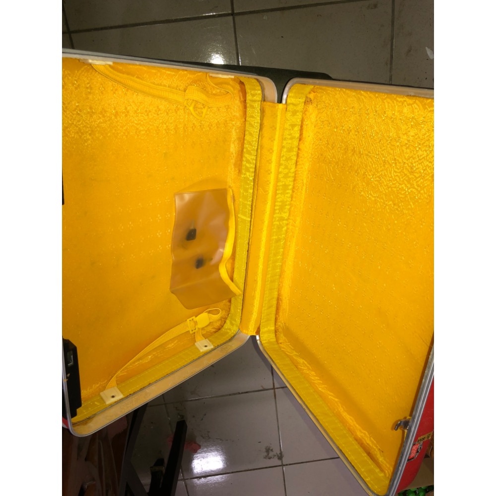 舊式超硬殼 懷舊旅行箱 可鎖附鑰匙-細節圖3