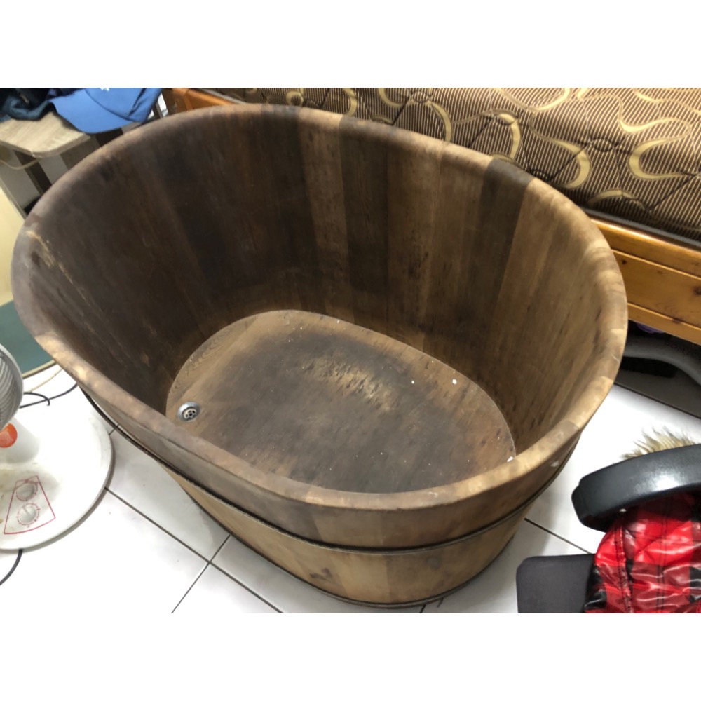 「大倉代領股東紀念品」二手木製泡澡桶 泡澡木桶浴缸91*65高59cm-細節圖2