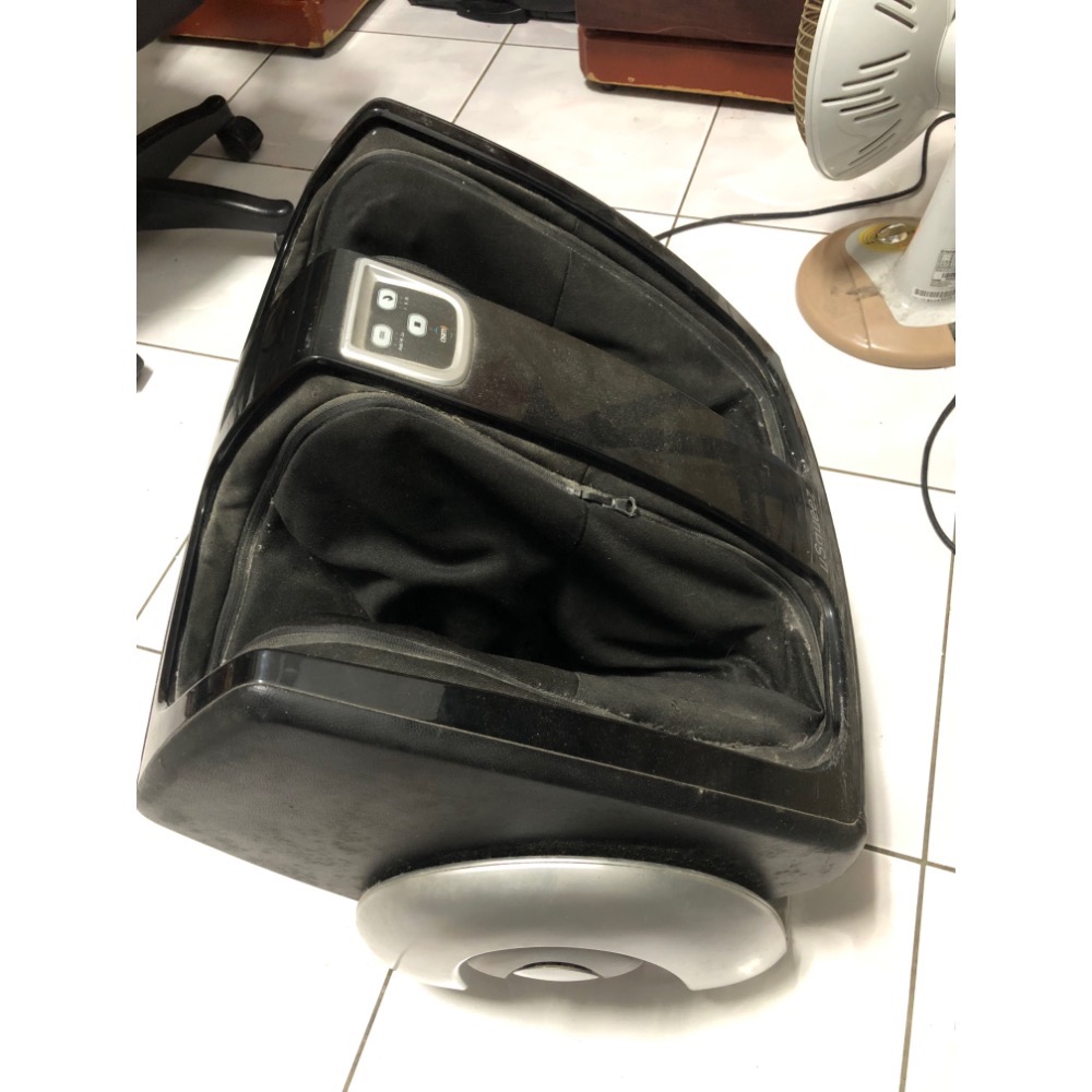 【大倉代領股東紀念品】OSIM 小腿腿部按摩器 非常重 左邊按鍵不靈敏 需大力按-細節圖2