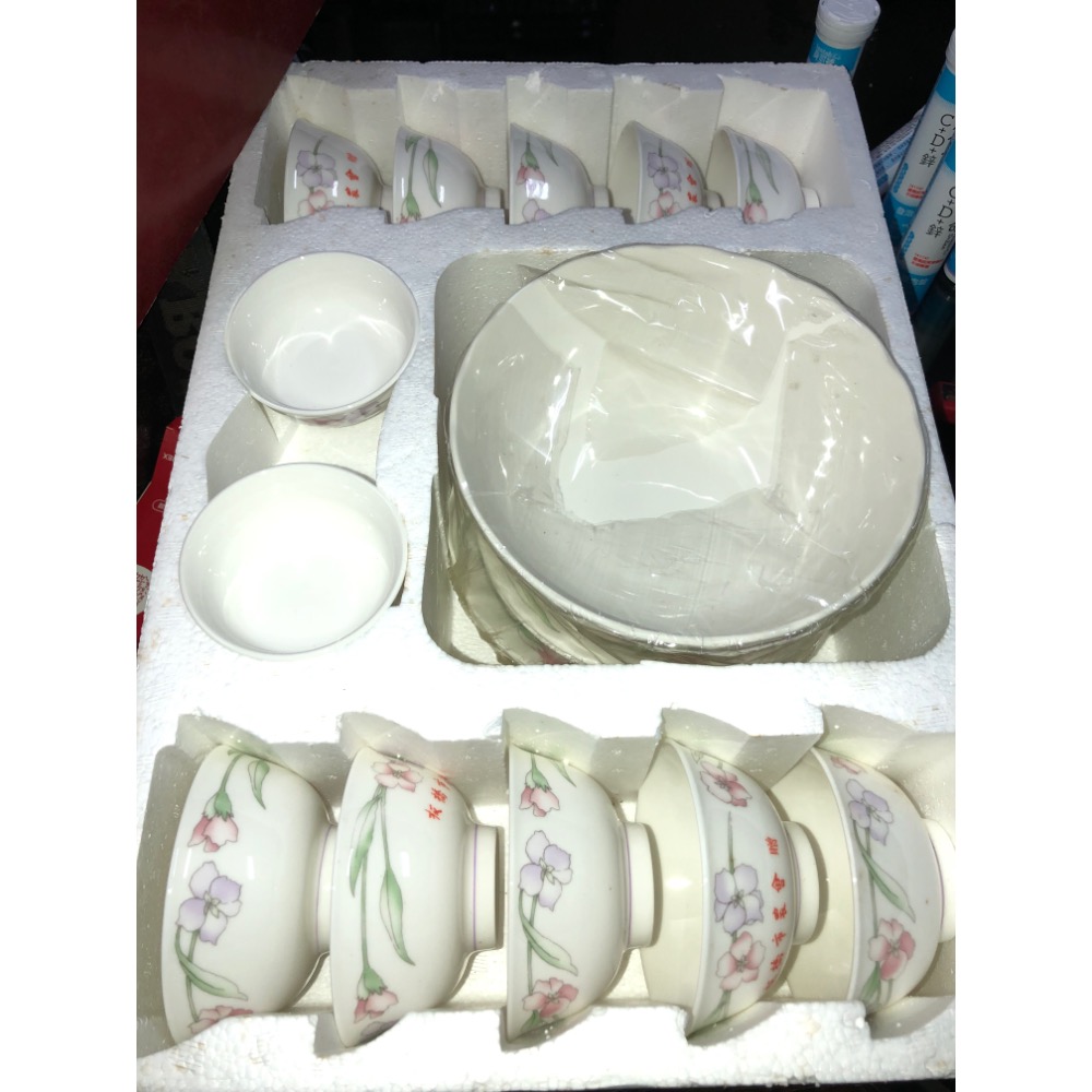 【大倉代領股東紀念品】大同磁器富貴餐具組禮盒十人份-細節圖2
