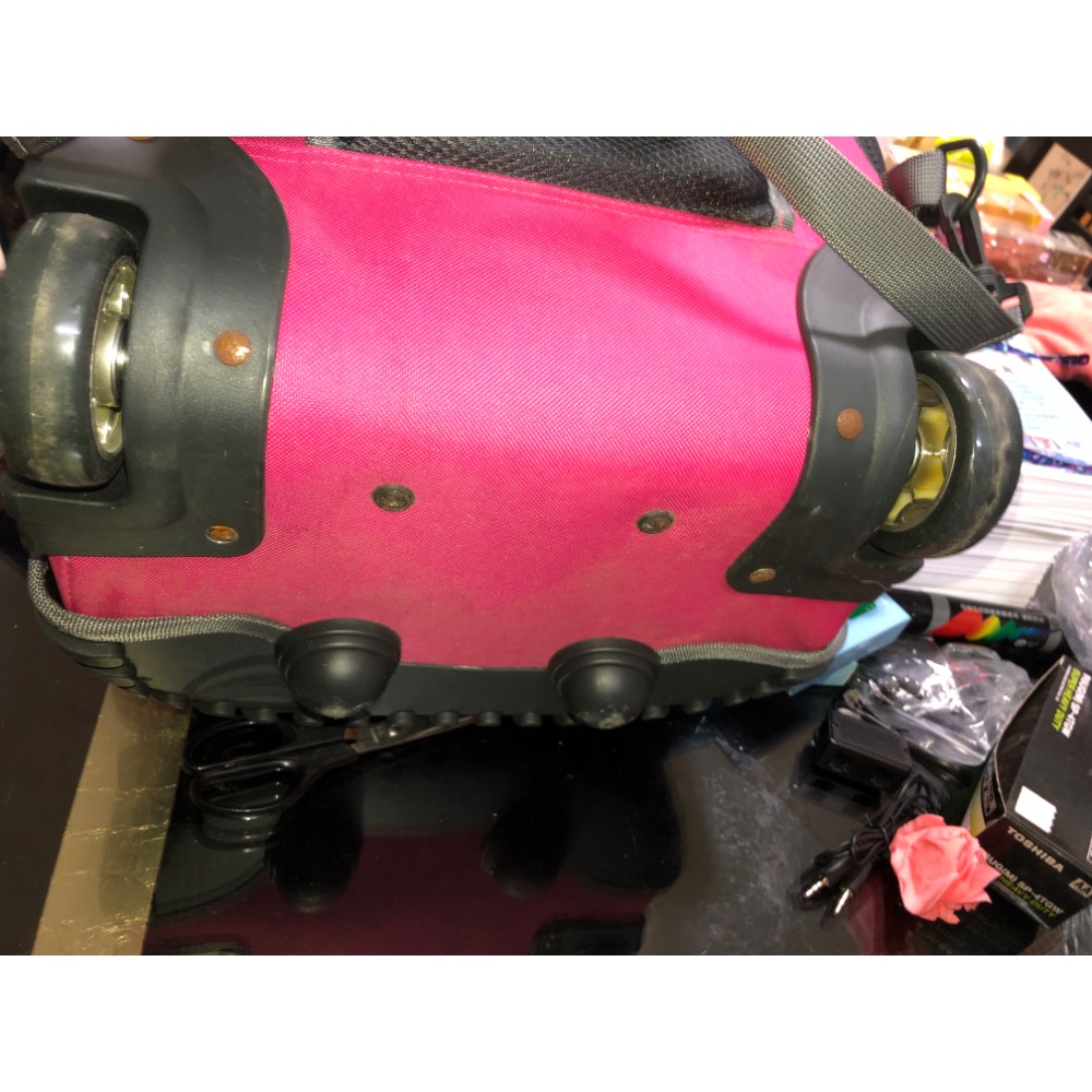 【大倉代領股東紀念品】桃紅色 旅行包 旅行休閒行李包 附輪 移動輕便-細節圖5