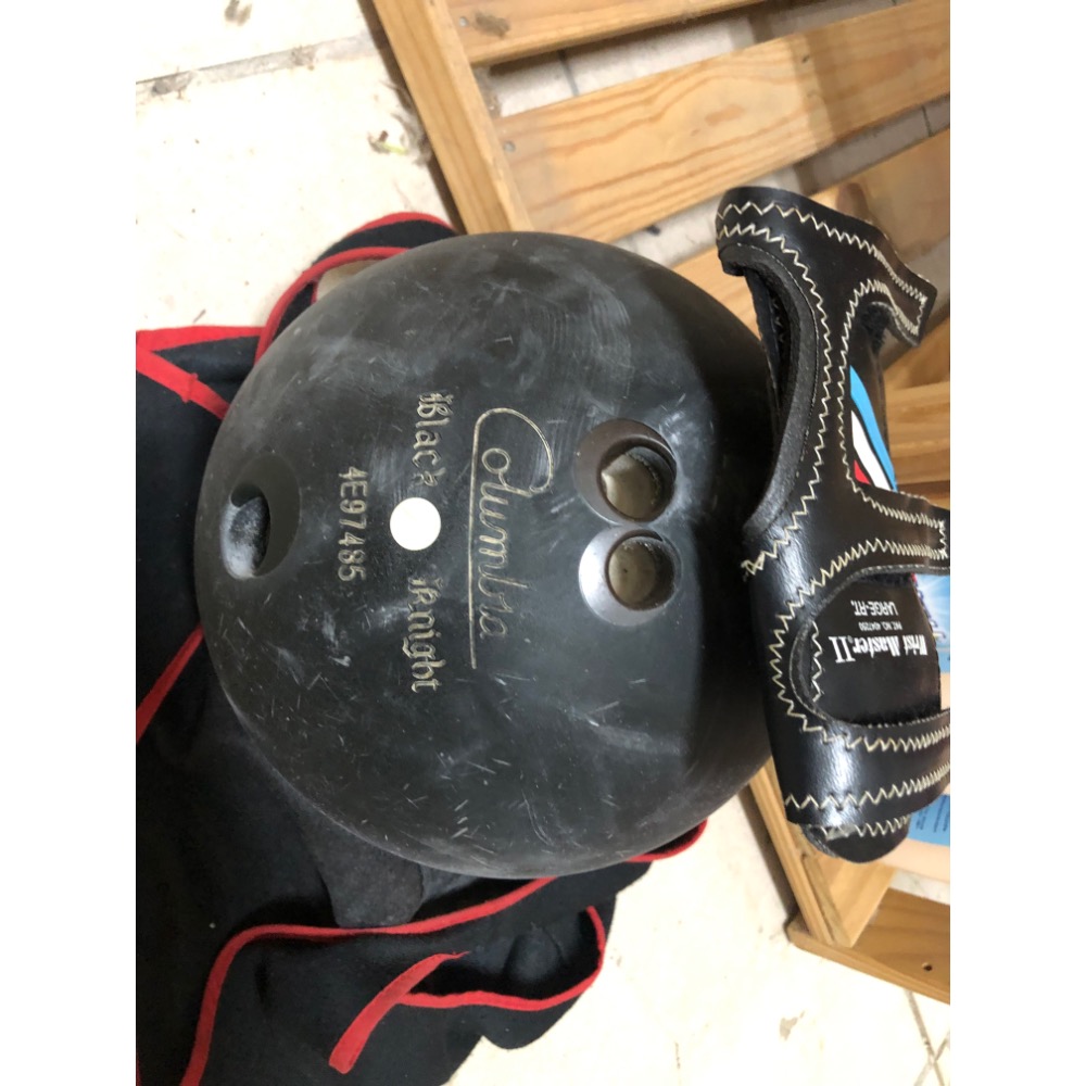 【大倉代領股東紀念品】Black TR night Columbia 黑色保齡球+高手專用手套+保齡球專用包-細節圖2